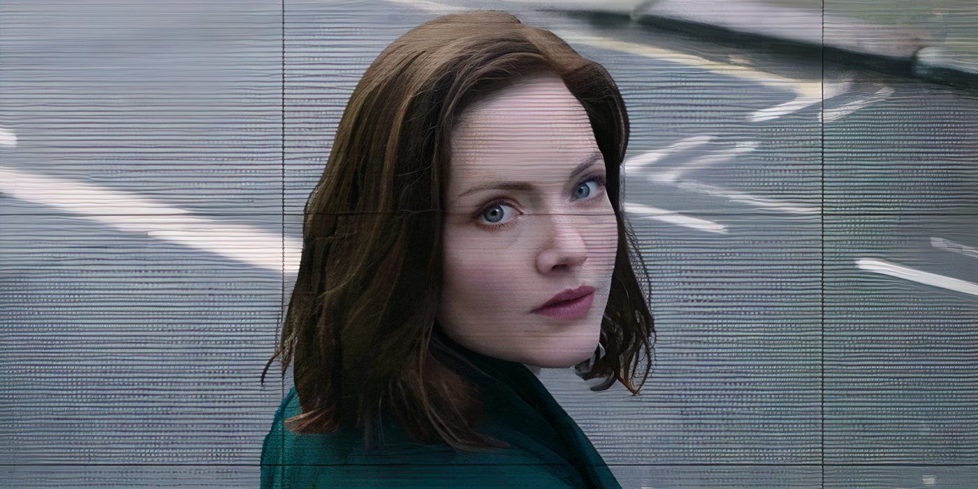 Holliday Grainger as &lsquo;Rachel&rsquo; looking into the camera in &lsquo;The Capture&rsquo;
