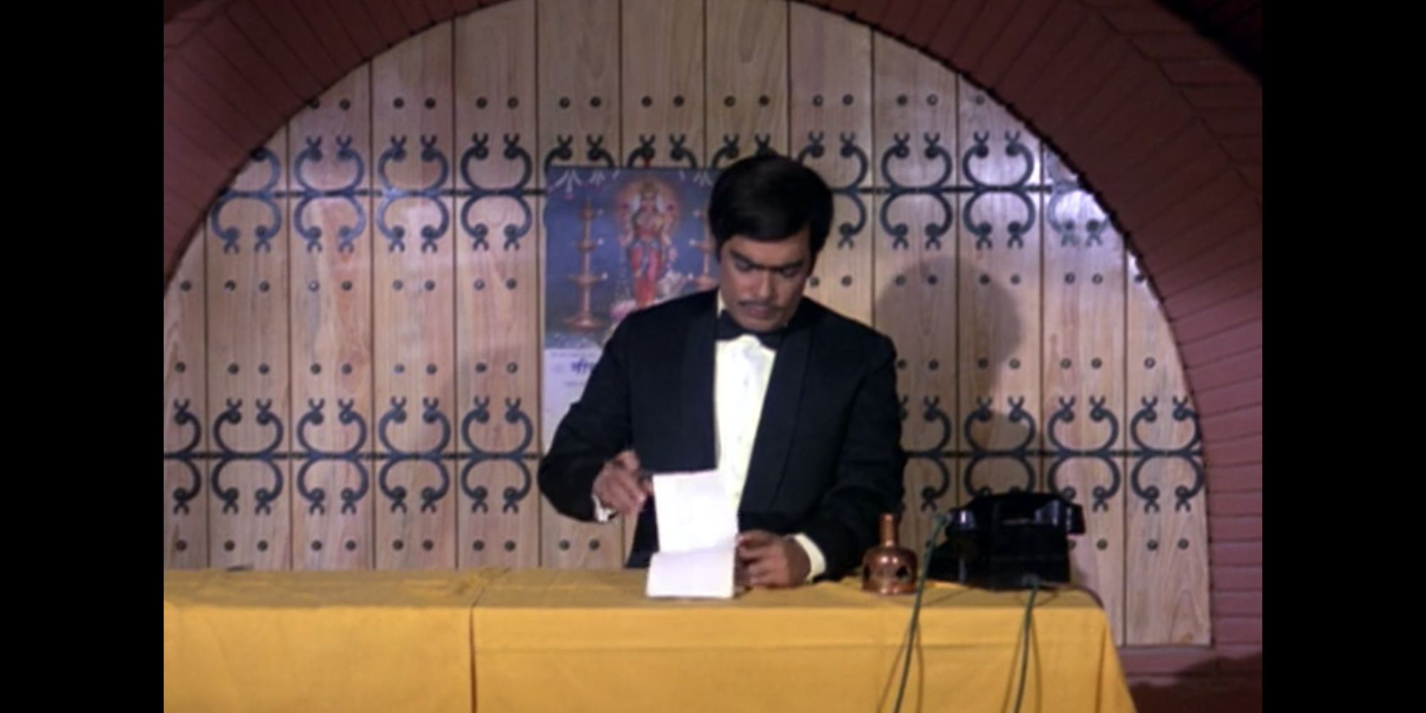 Still from Dhund (1973)