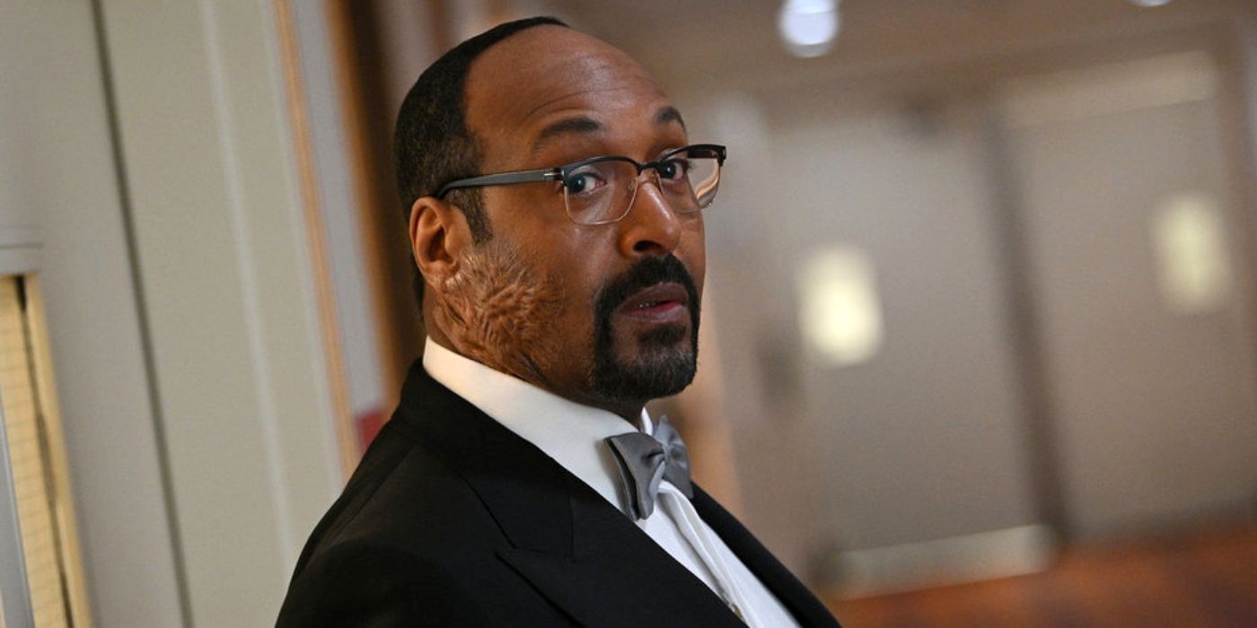 Jesse L. Martin as Alec Mercer in a black tuxedo with a gray bow tie in Episode 4 of Season 2 of The Irrational