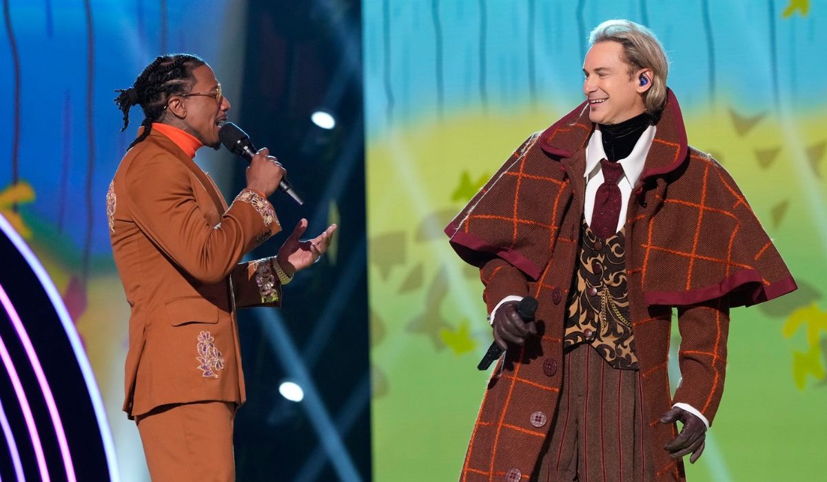 Bronsn Arroyo is unmasked on &lsquo;The Masked Singer&rsquo; Season 12.
