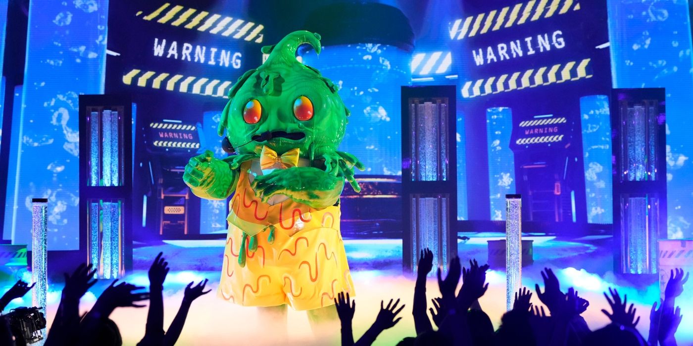 Goo sings on 'The Masked Singer' Season 12 Quarter Finals. 