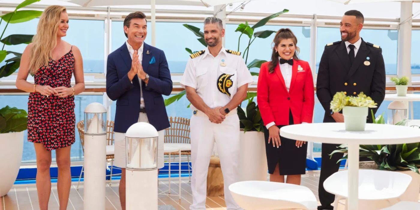 The hosts of 'The Real Love Boat.'