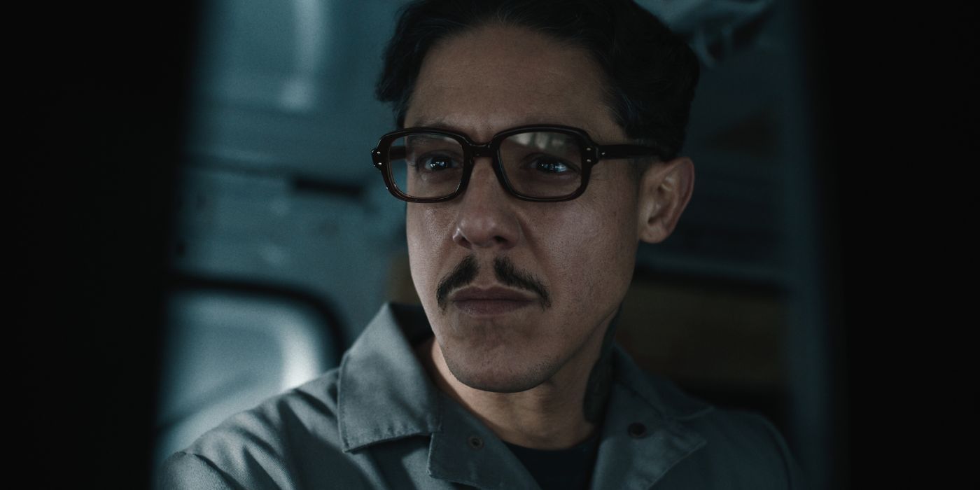 Theo Rossi as Watcher in Carry-On.