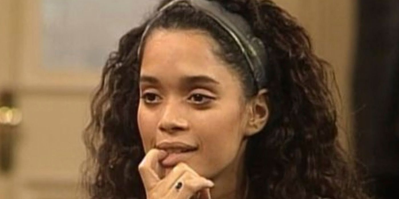 Denise (Lisa Bonet) with her finger in her mouth being pensive in A Different World.