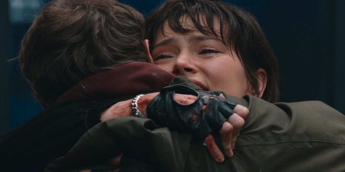 Joey (Daisy Ridley) hugging her brother (Matthew Tuck) in Cleaner