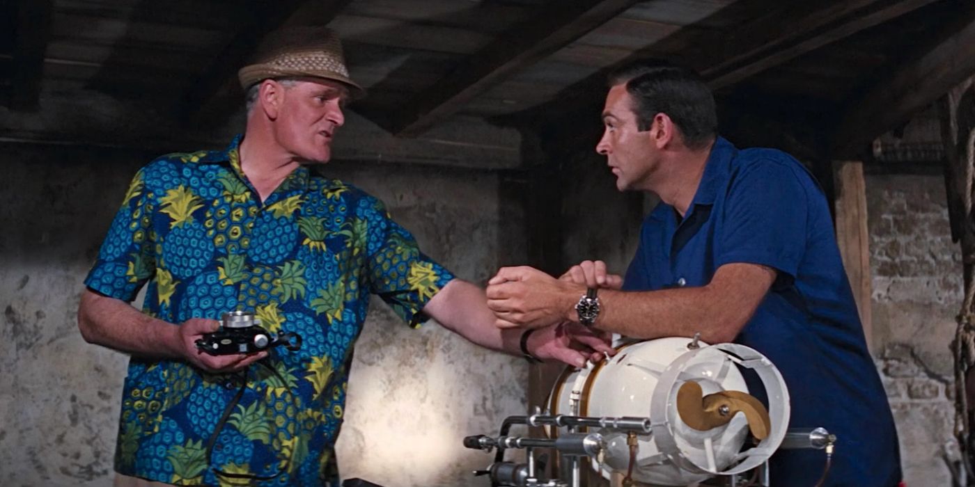 Desmond Llewelyn as Q in a Bahama shirt and Sean Connery as Bond in a navy shirt in 'Thunderball'