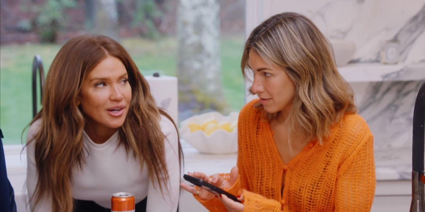 Brynn Whitfield and Erin Lichy gossip over a text message on &lsquo;The Real Housewives of New York City&rsquo;