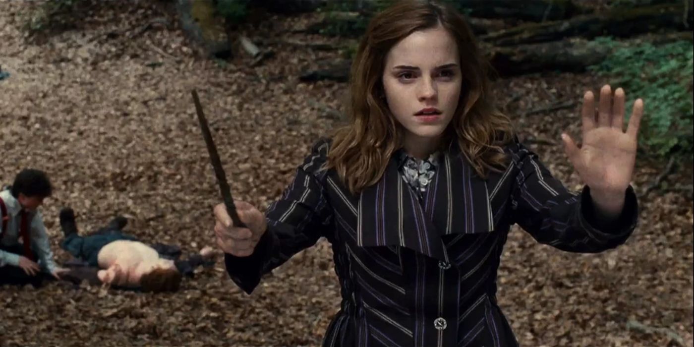 Hermione, played by Emma Watson, performing Protego in &lsquo;Harry Potter and the Deathly Hallows: Part 1.'