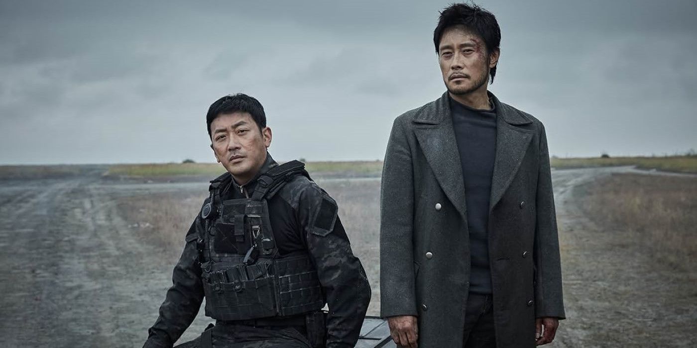Lee Byung-hun and Ha Jung-woo in Ashfall