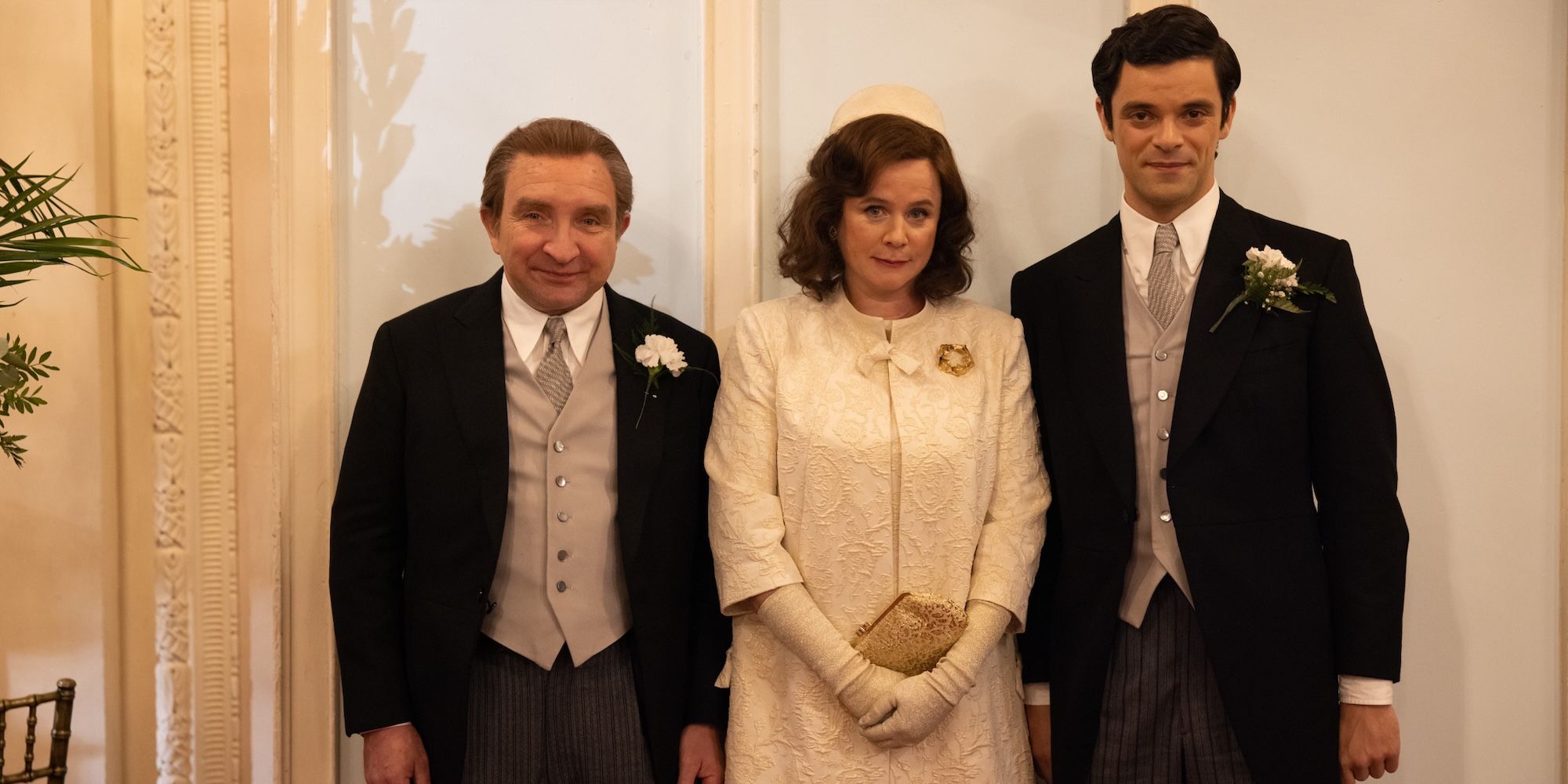 Eddie Marsan, Emily Watson, and Jacob Fortune-Lloyd in Midas Man