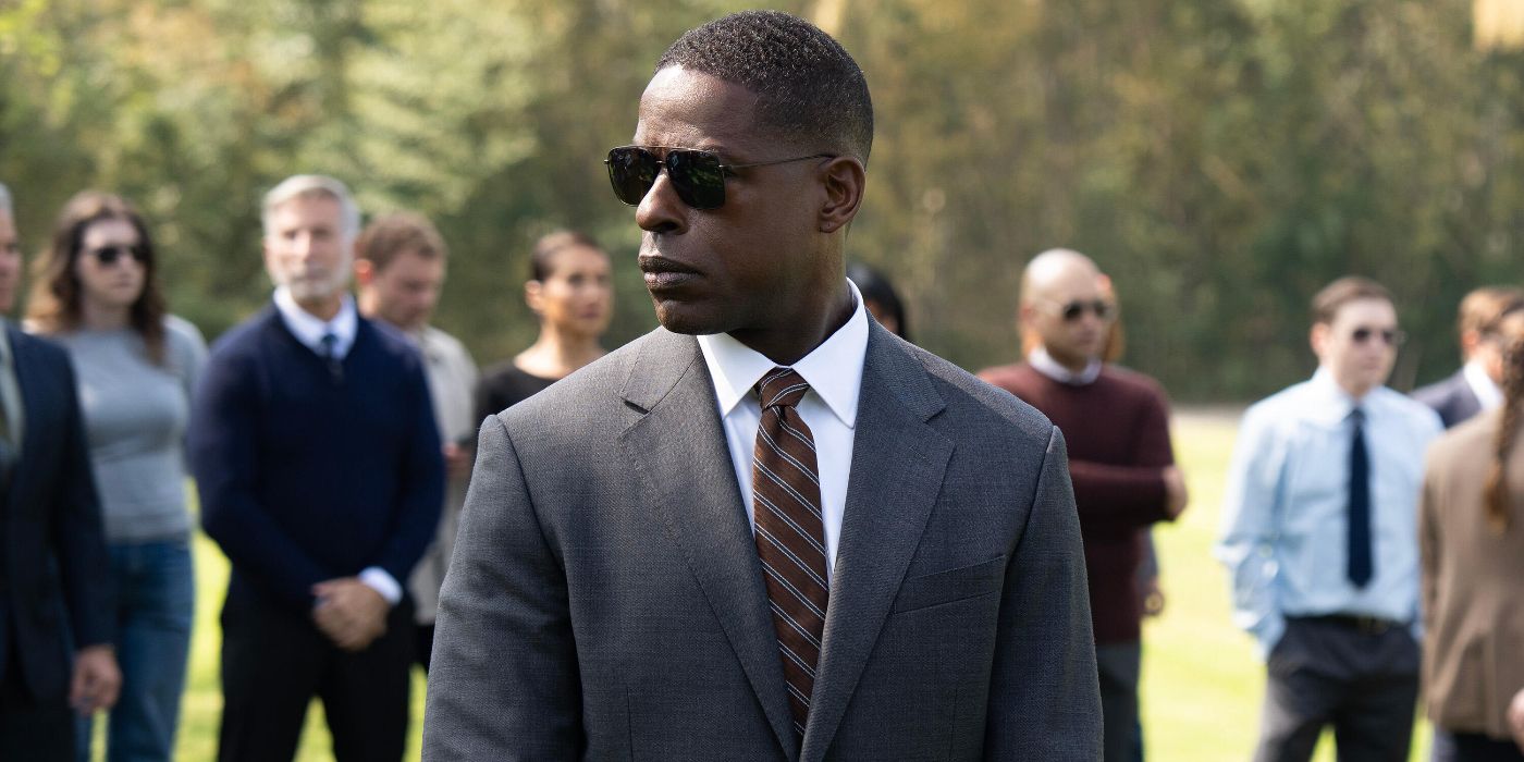 Sterling K. Brown guarding the President in Paradise Episode 1