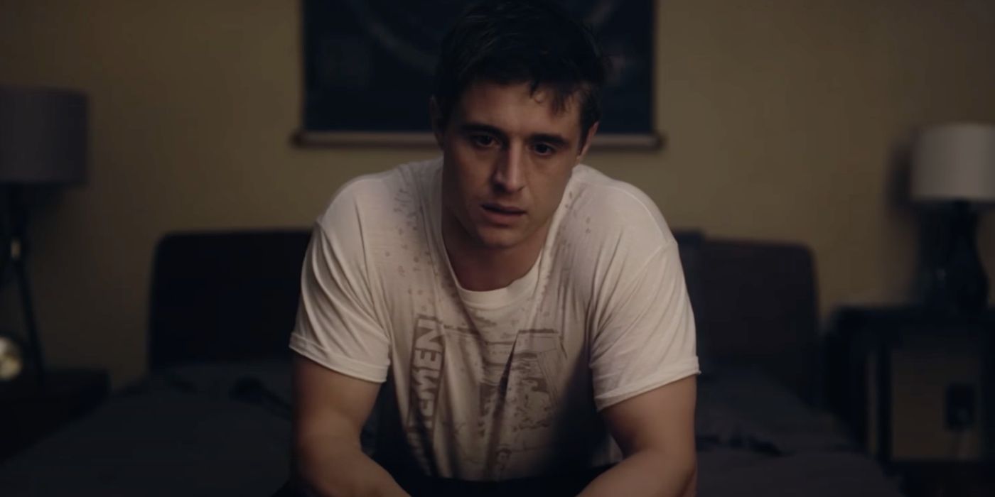 Joe Turner sits on a bed looking distraught in &lsquo;Condor&rsquo;