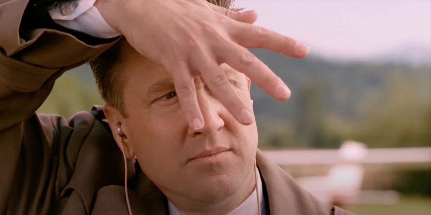 FBI Deputy Director Gordon Cole (David Lynch) makes a weird hand gesture in Twin Peaks: Fire Walk with Me.