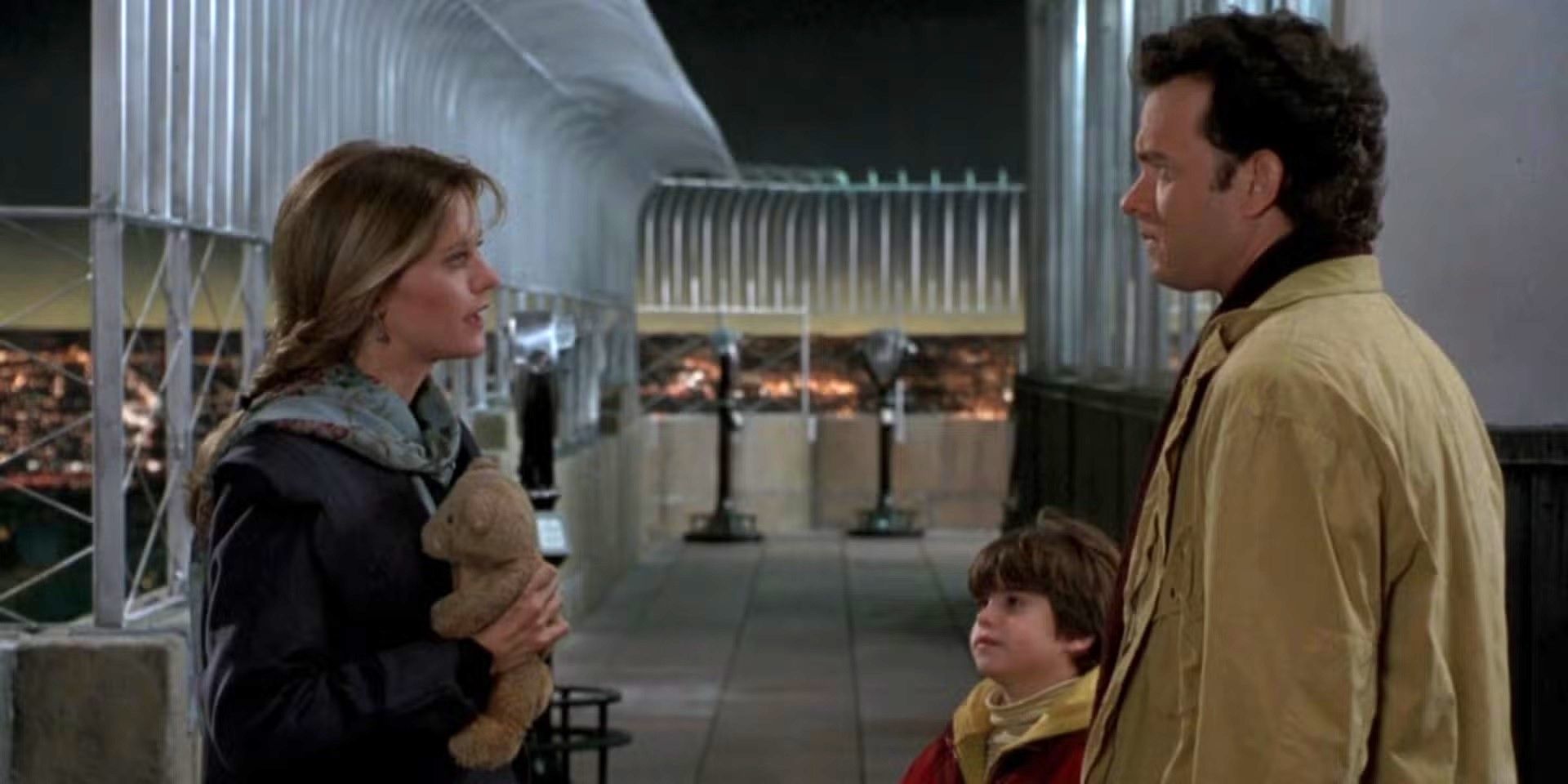 Sam and Jonah meet Annie for the first time at the top of the Empire State Building in Sleepless in Seattle.