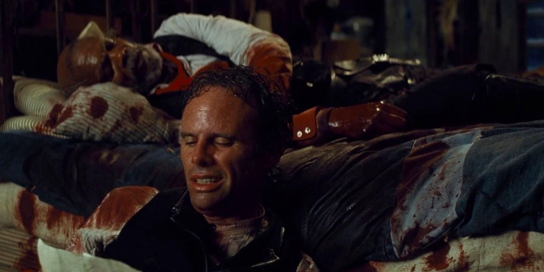 The Hateful Eight - 2015 - ending
