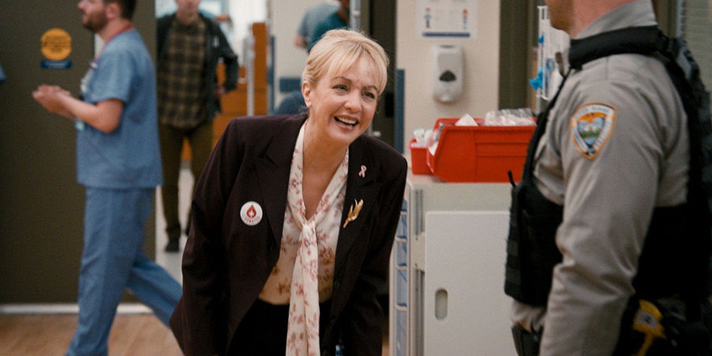 Wendi McLendon Covey in St. Denis Medical Season 1 Episode 7