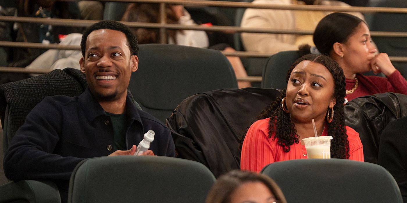 Quinta Brunson and Tylor James Williams sitting next to each other in Abbott Elementary