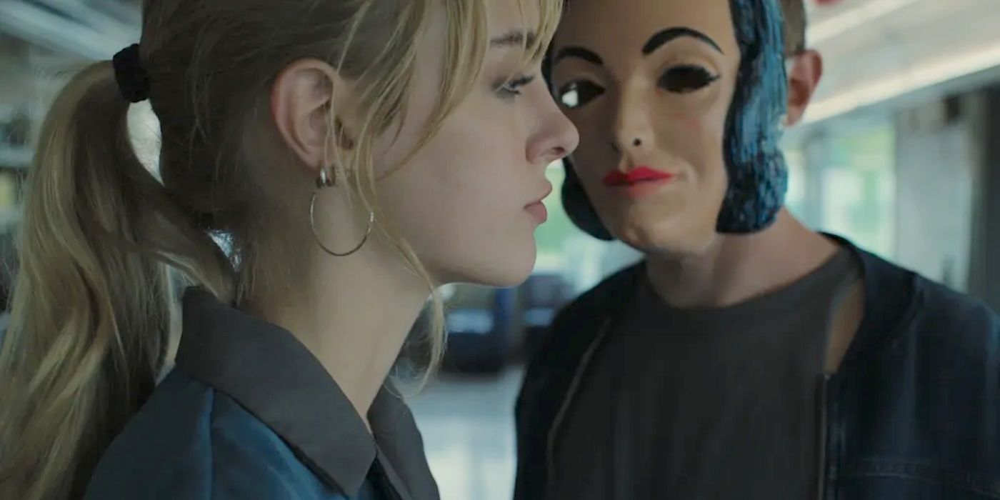 Jessica Belkin as Nancy Osborn beside a masked killer in Last Straw
