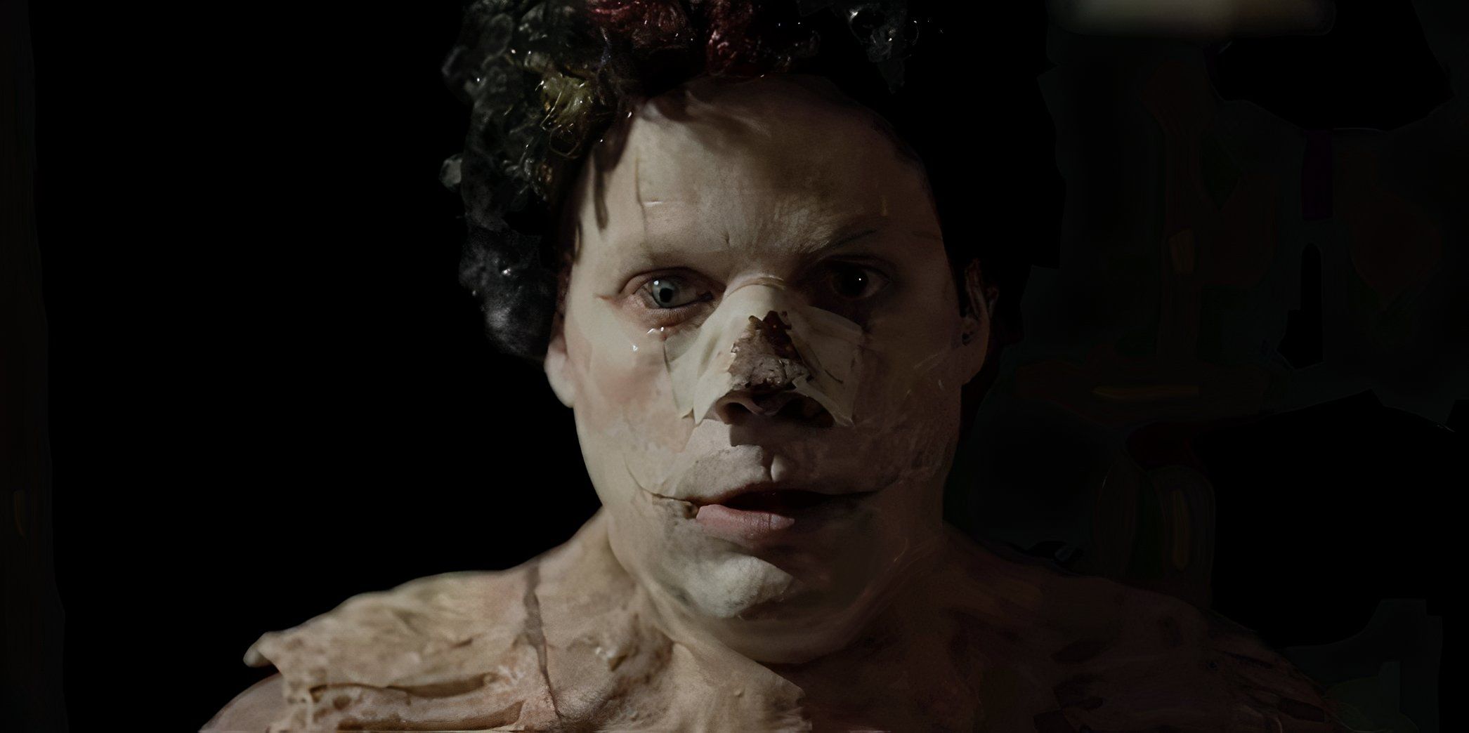 kent-transforming-into-clown-2014-jon-watts