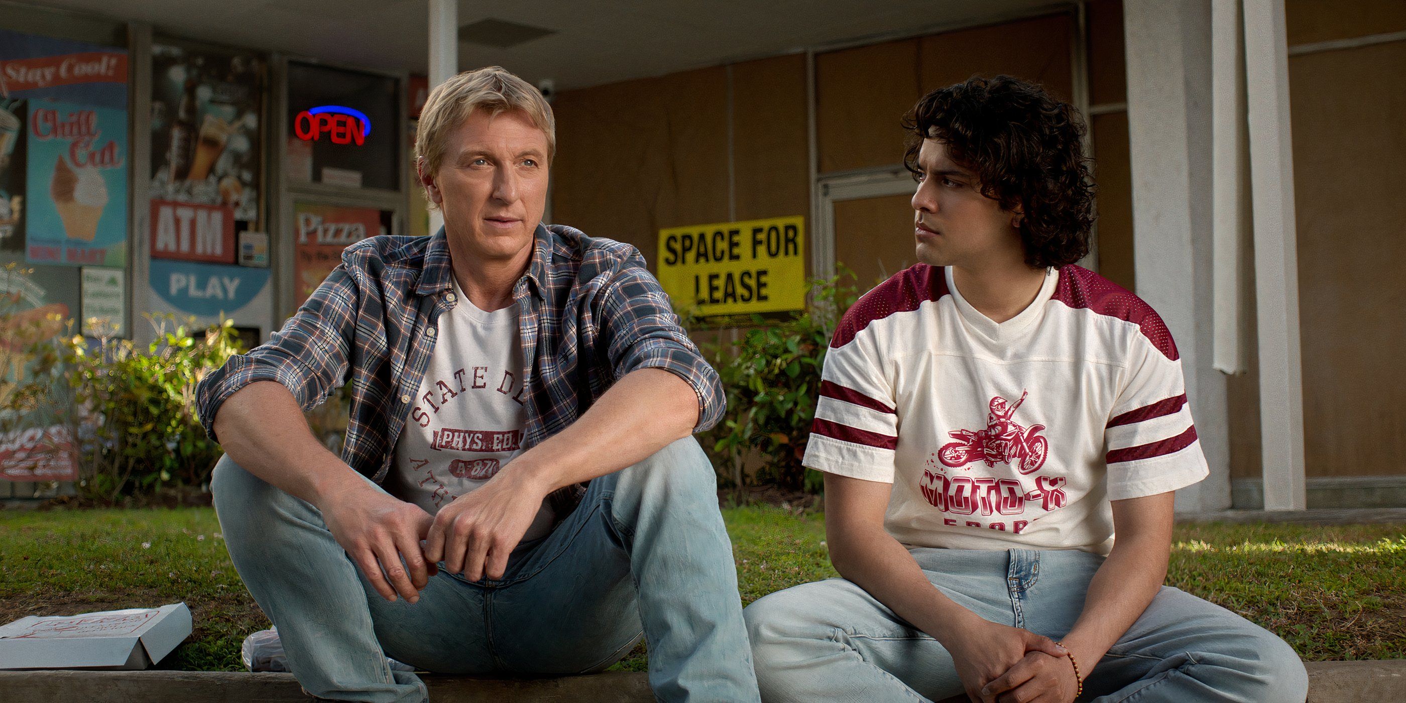 Johnny Lawrence (William Zabka) talks to Miguel Diaz (Xolo Maridue?a) in 'Cobra Kai' Season 6 Part 3.