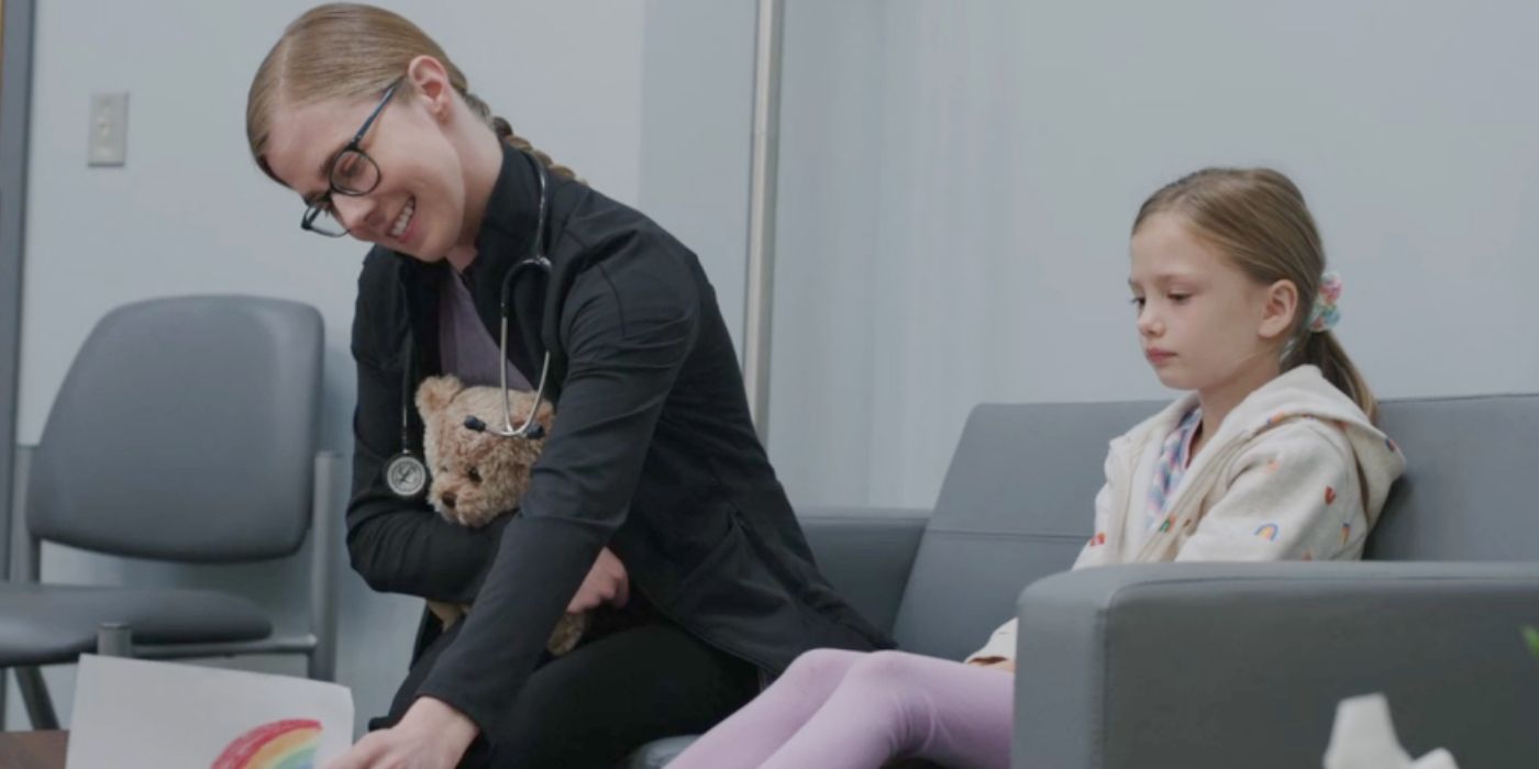 Dr. Melissa King (Taylor Dearden) trying to comfort Bella (Olivia Fokova) in &lsquo;The Pitt&rsquo; Episode 8.
