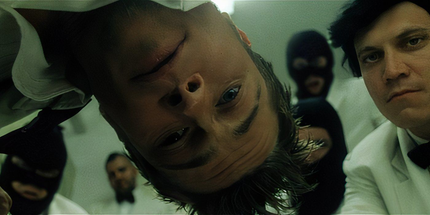 Brad Pitt as Tyler Durden looking into the camera in Fight Club