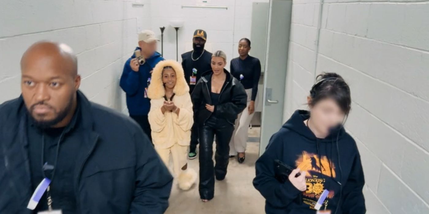 Kim Kardashian and North West walking down a hallway for the 'Lion King' tribute.