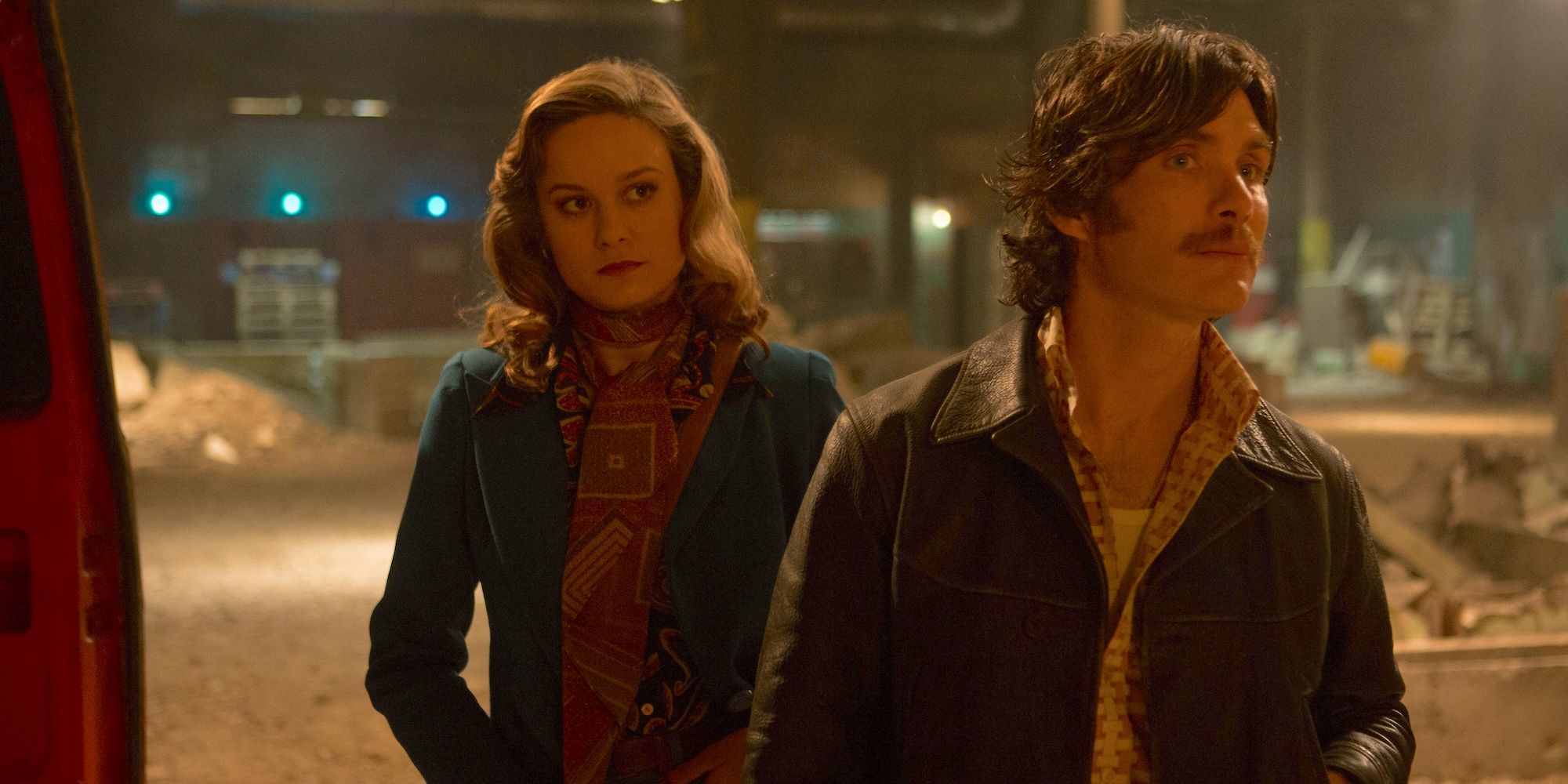 Brie Larson as Justine and Cillian Murphy as Chris in Free Fire