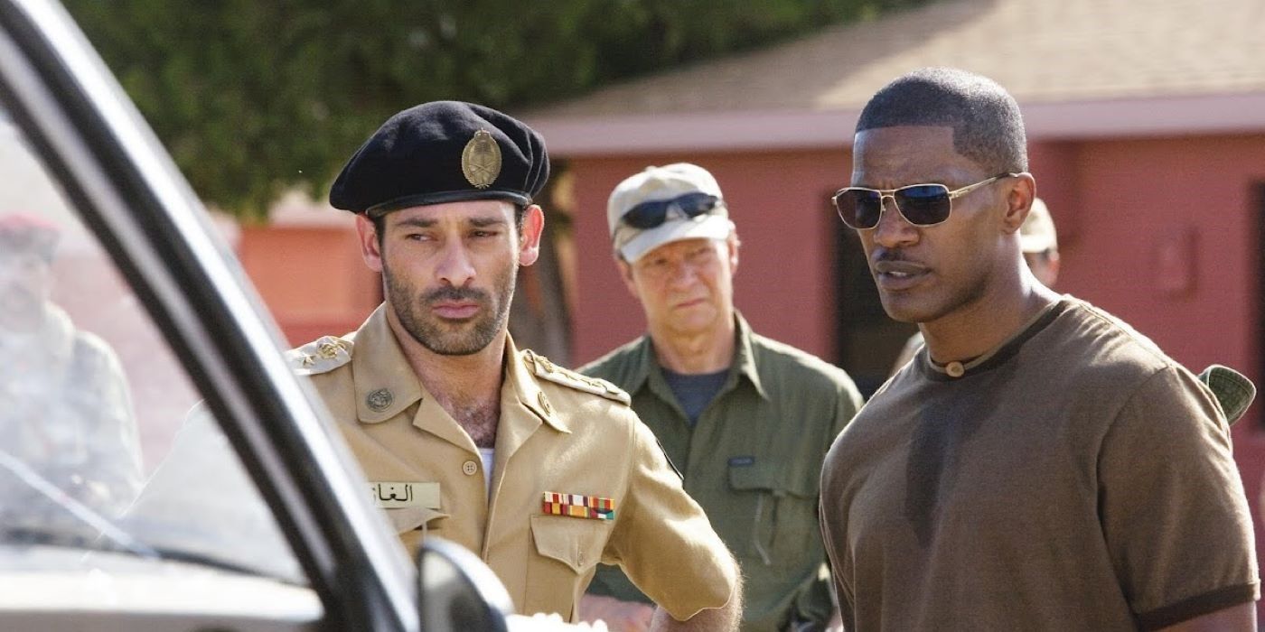 Jamie Foxx (Ronald Fleury) and Ashraf Barhom (Col. Faris Al Ghazi) in The Kingdom