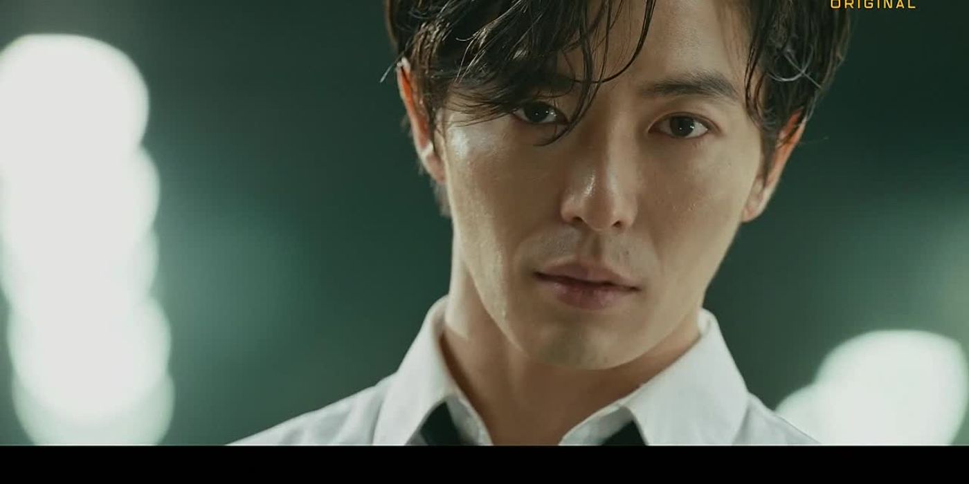 Kim Jae-wook as Mo Tae-gu wearing a white shirt and a black tie, looking at something off-screen in Voice.