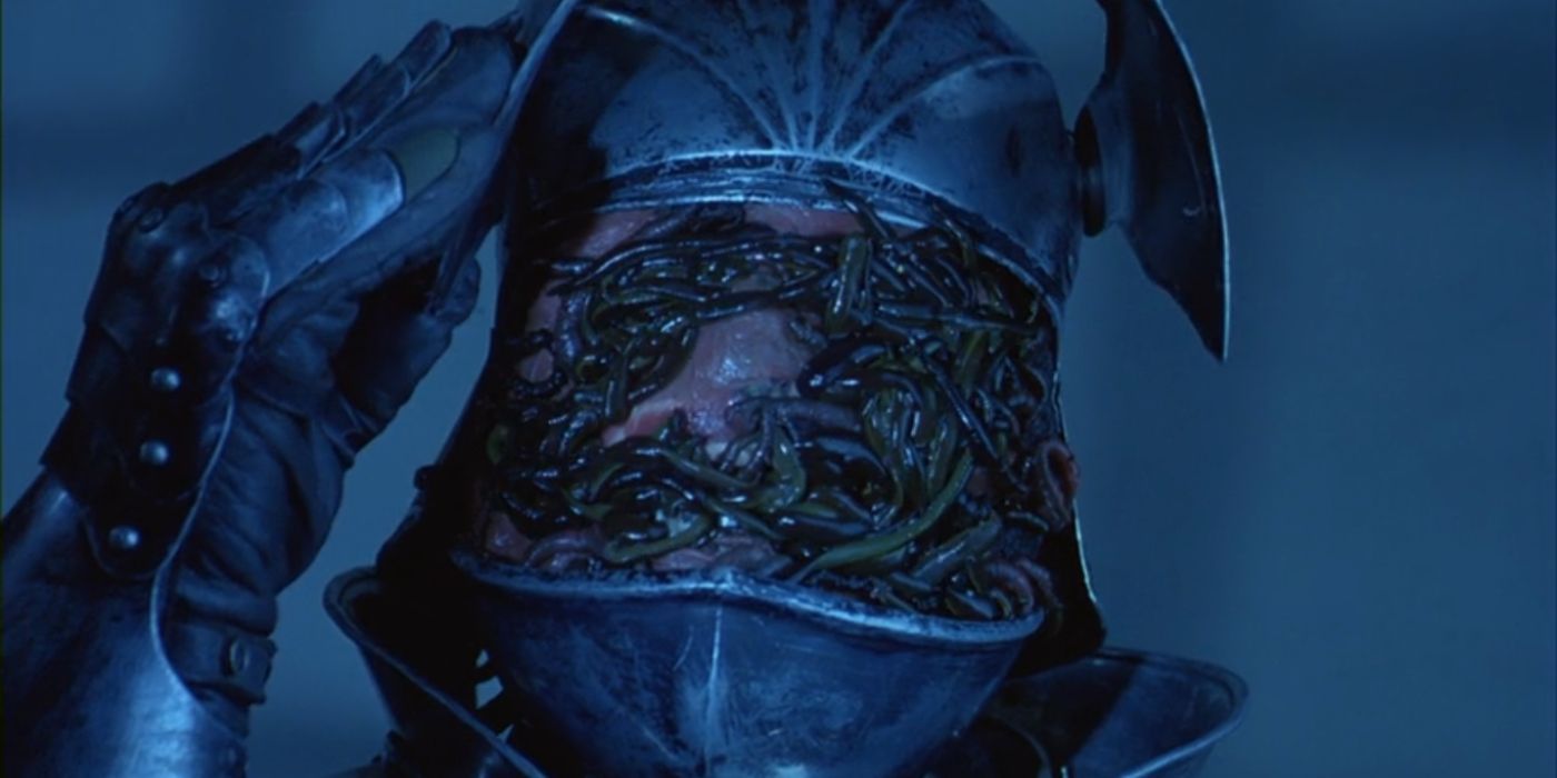 A knight in armor covered in leeches in Gothic