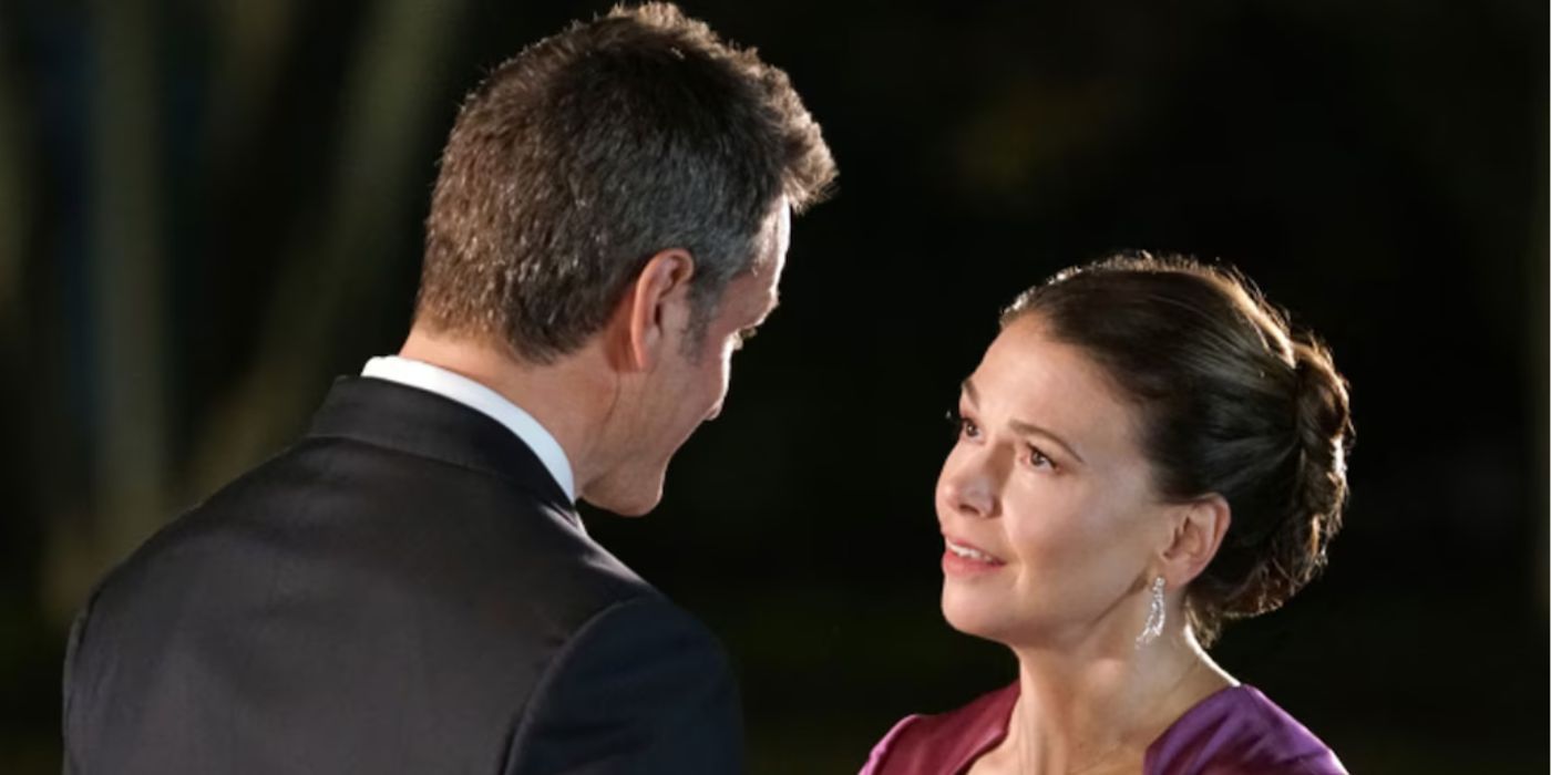 Sutton Foster looking at Peter Hermann in 'Younger'.