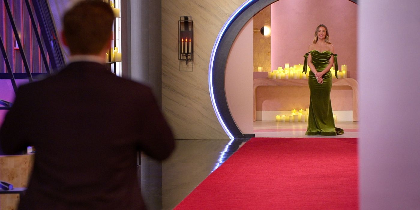 Taylor sees Daniel down the hallway for the first time on 'Love Is Blind' Season 8.