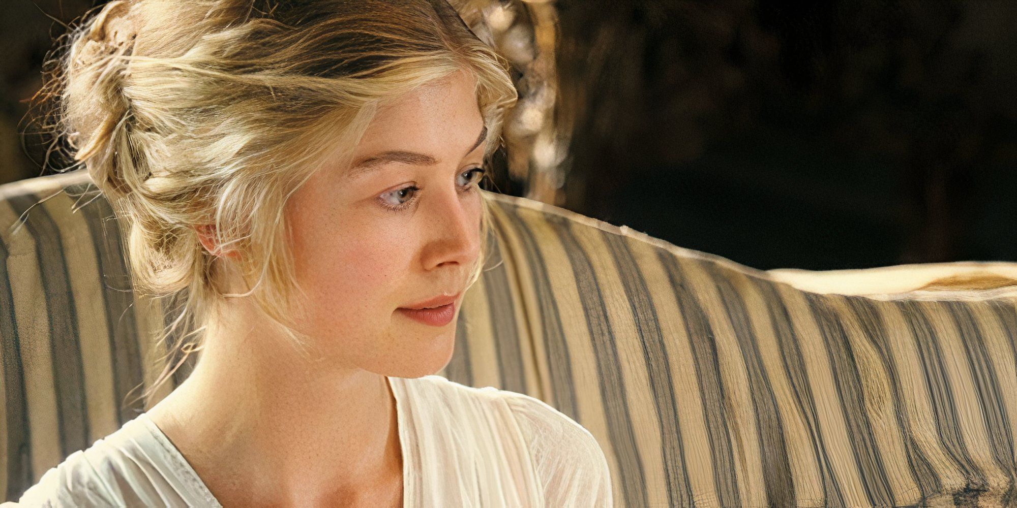 Rosamund Pike in Pride and Prejudice as Jane