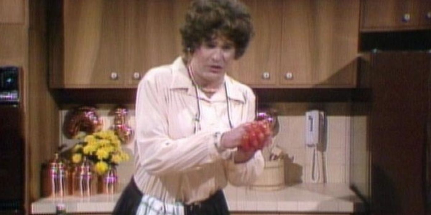 Dan Aykroyd as French Chef Julia Child on &lsquo;Saturday Night Live.'