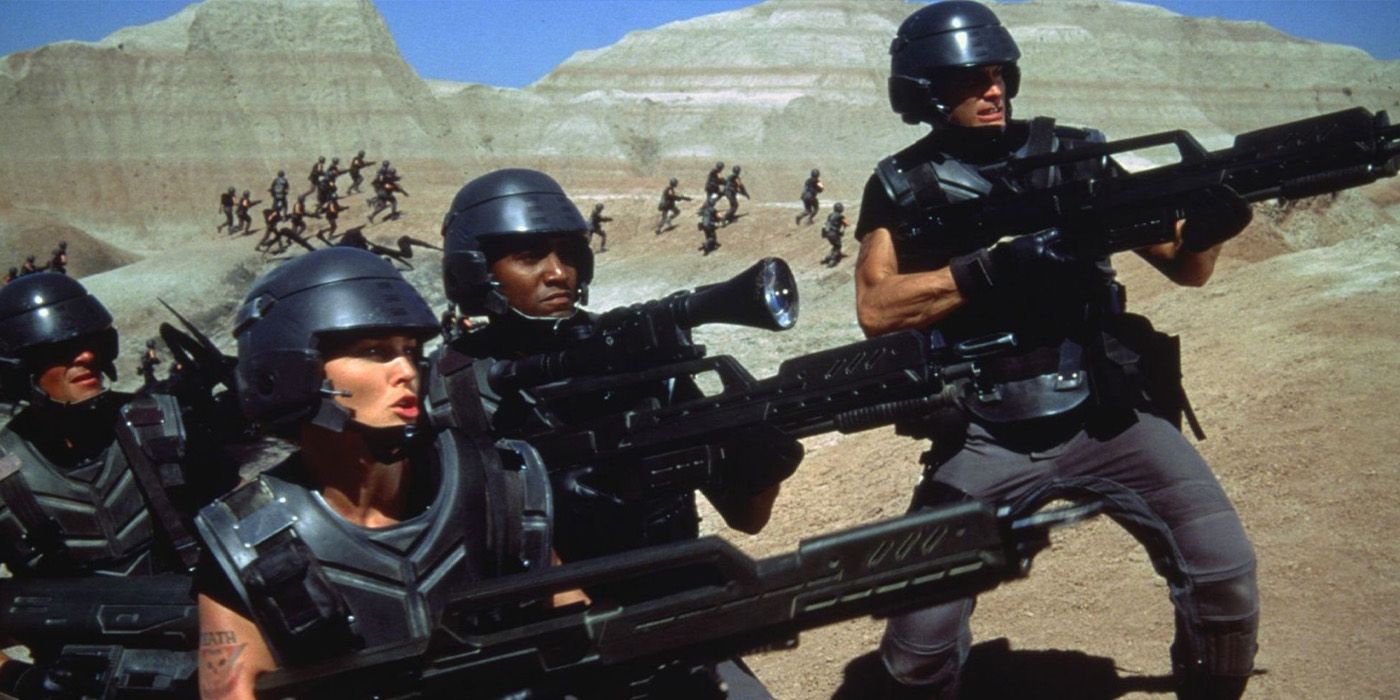 The Mobile Infantry attacks in 'Starship Troopers'