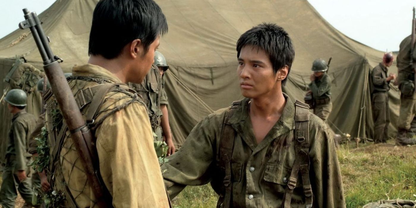 The Lee brothers in 'Taegukgi: The Brotherhood of War' 