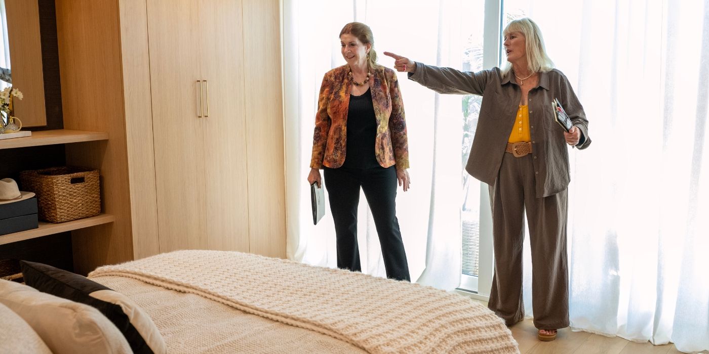 The moms examine Tarek and Heather El Moussa&rsquo;s master bedroom on &lsquo;The Flip Off.'