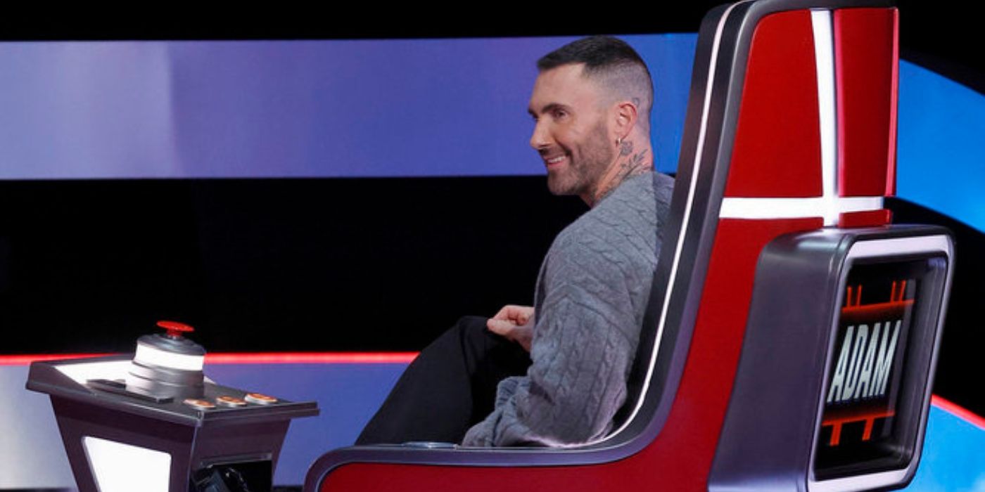 Adam Levine turns his chair on 'The Voice' Season 27.