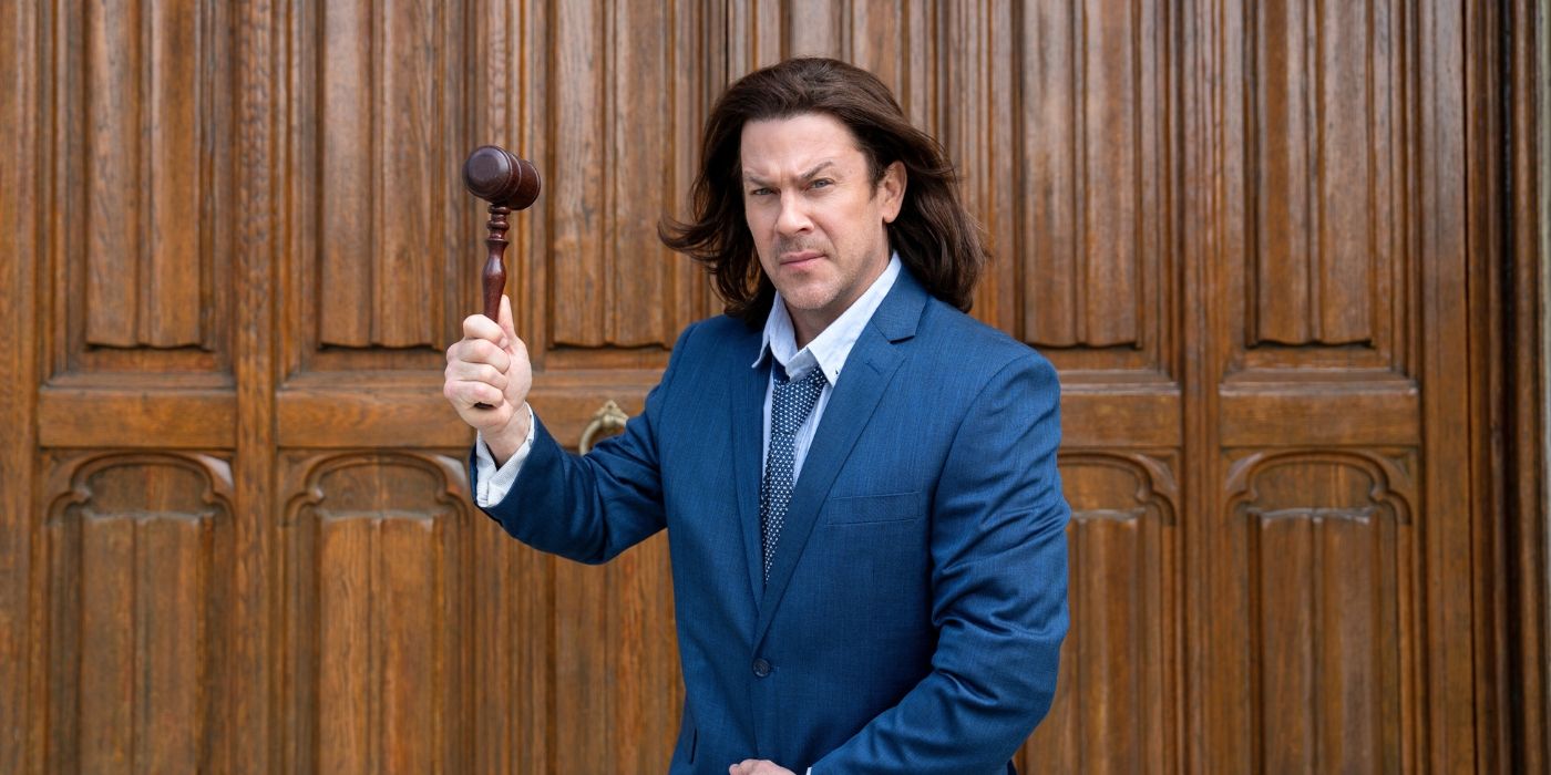 Christian Kane wields a gavel in Leverage: Redemption Season 3 