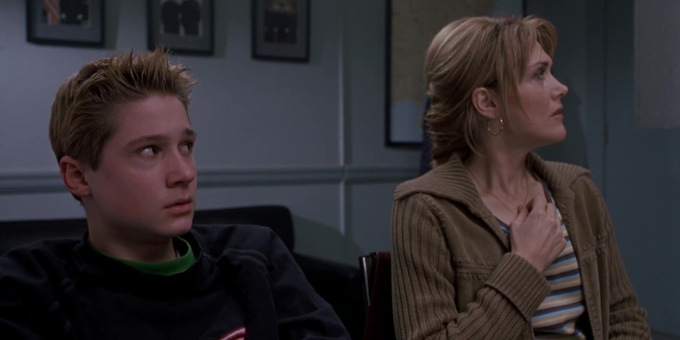 James Kirk as Tim Carpenter and Lynda Boyd as Nora Carpenter in Final Destination 2.