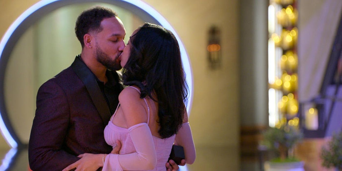 Devin and Virginia share a kiss in 'Love is Blind' season 8