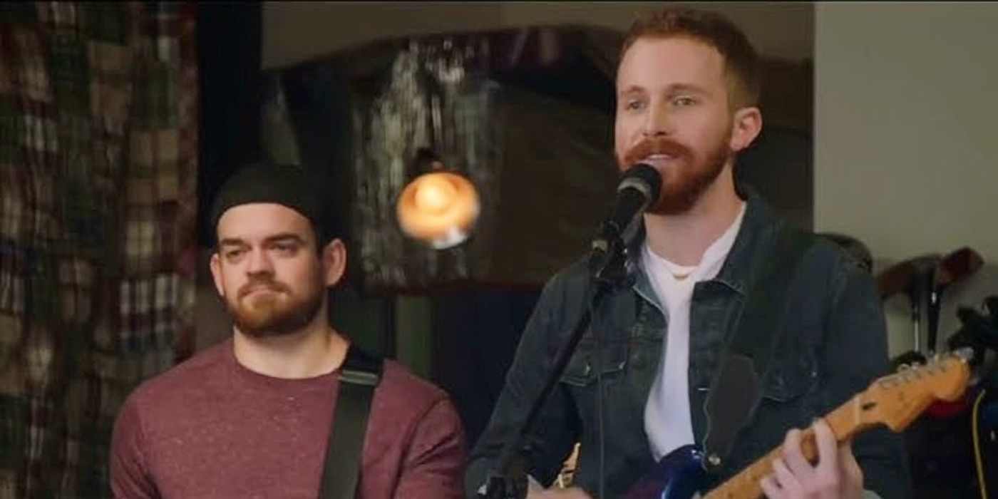 Rodge and his bandmate performing &ldquo;Daddy Cop&rdquo; in The Rookie Season 5