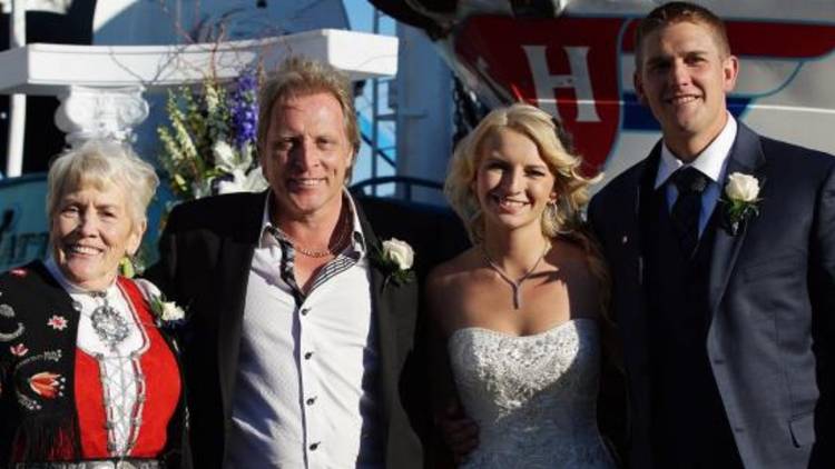 Mandy Hansen gets married on 'Deadliest Catch.'