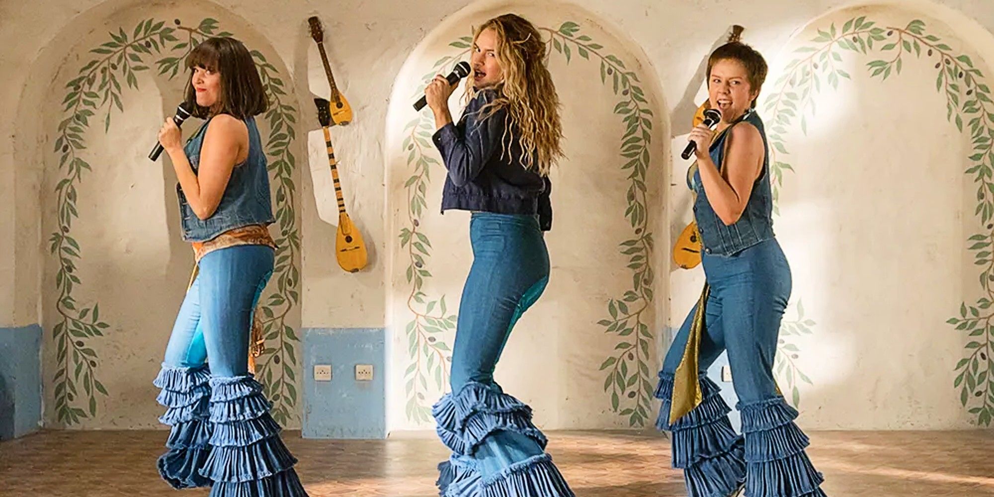 There's Always a Need": Amanda Seyfried Reveals If There's Going To Be a 'Mamma  Mia 3' [Exclusive]