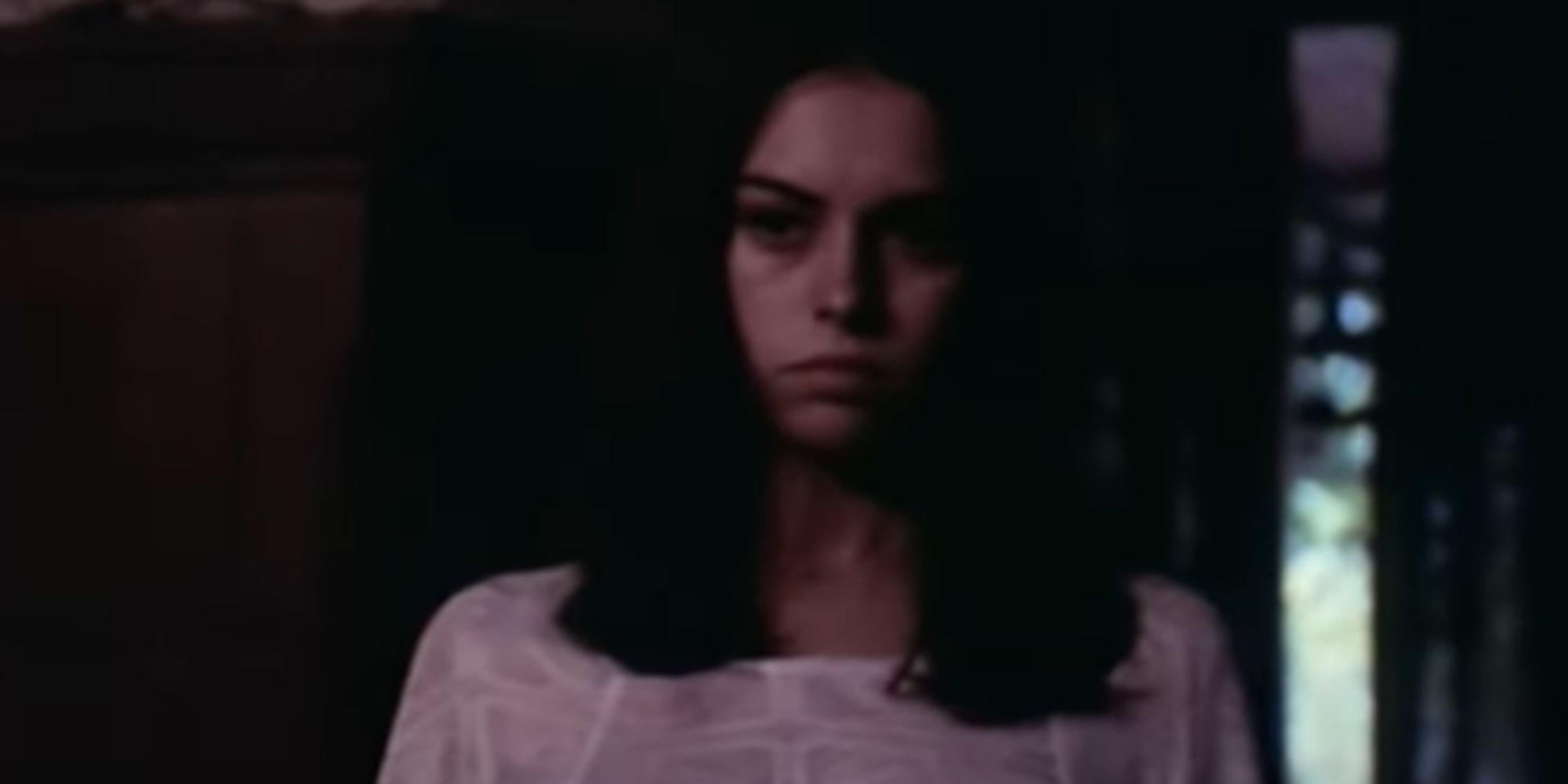 Female Vampire Countess Irina played by Lina Romay