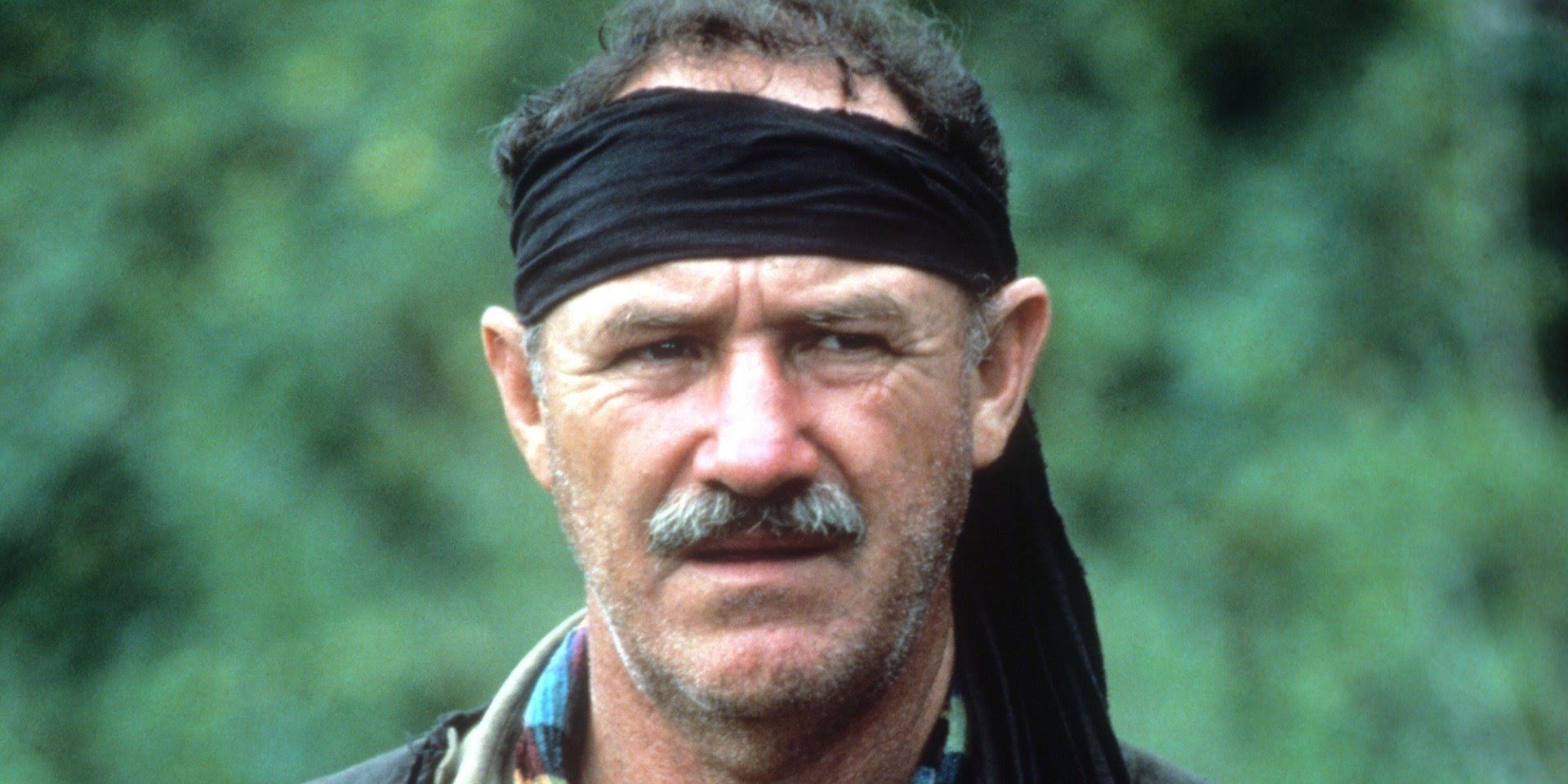 Gene Hackman with a black bandana in 'Uncommon Valor'