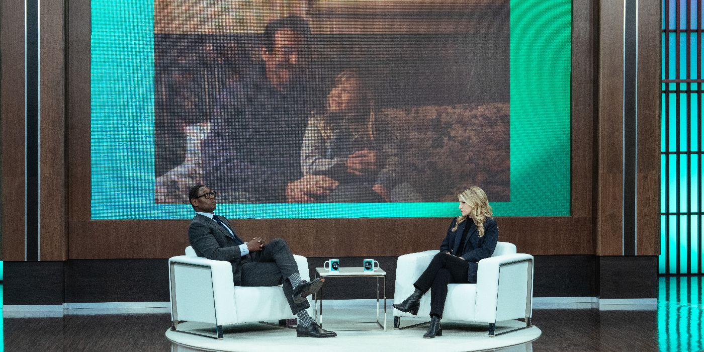 Melissa (Annaleigh Ashford) Hablando con el Dr. Greg (David Harewood) en su programa en Happy Face