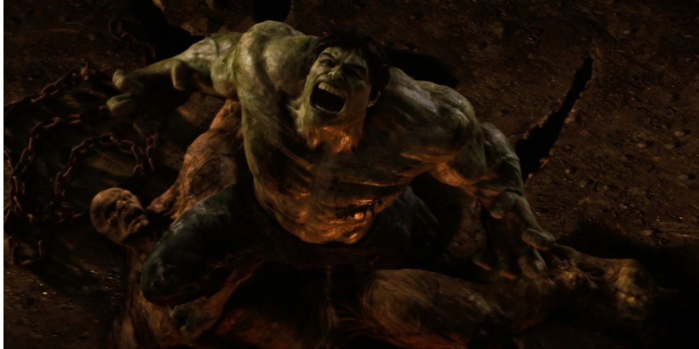 Hulk standing on top of Abomination and roaring in The Incredible Hulk.