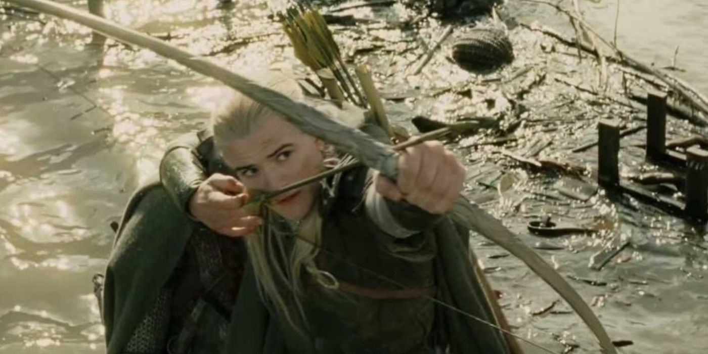 Legolas (Orlando Bloom) with bow raised in The Lord of the Rings: Return of the King